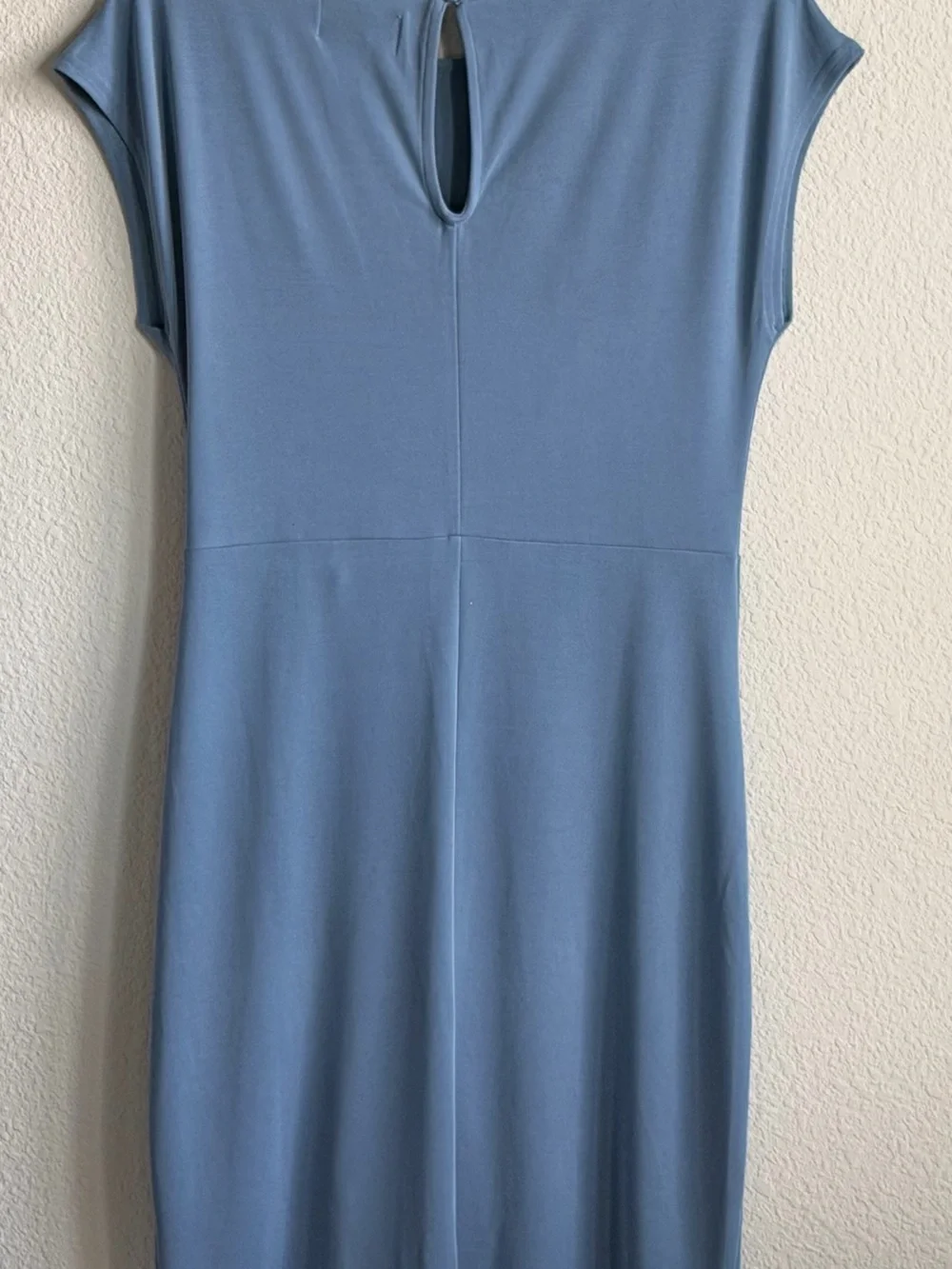 Blue Twist Front Midi Dress
Size Small - Picture 6 of 9